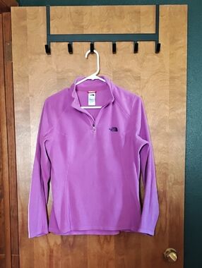 The North Face Women's Purple Quarter-Zip Glacier Fleece Pullover